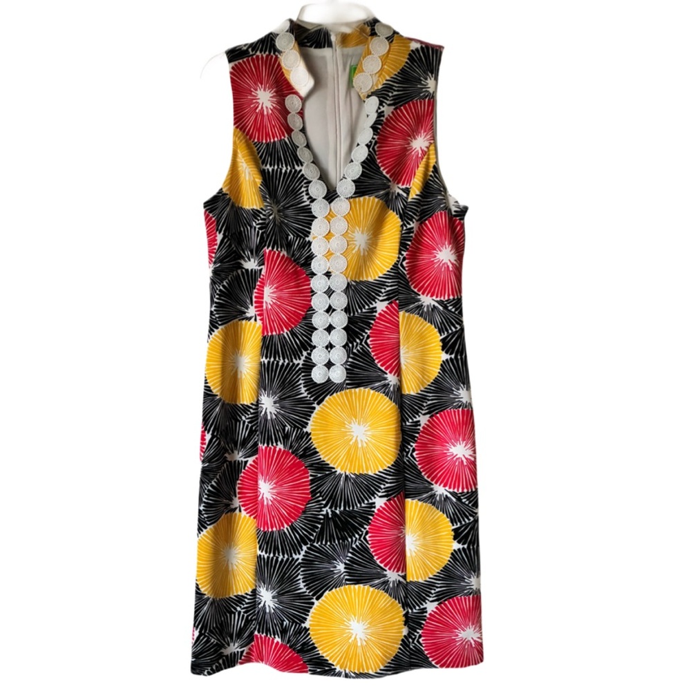 Pappagallo Shift Dress, Sz. 8, Red/Yellow/Black/White, V Neck, Stand Up Collar